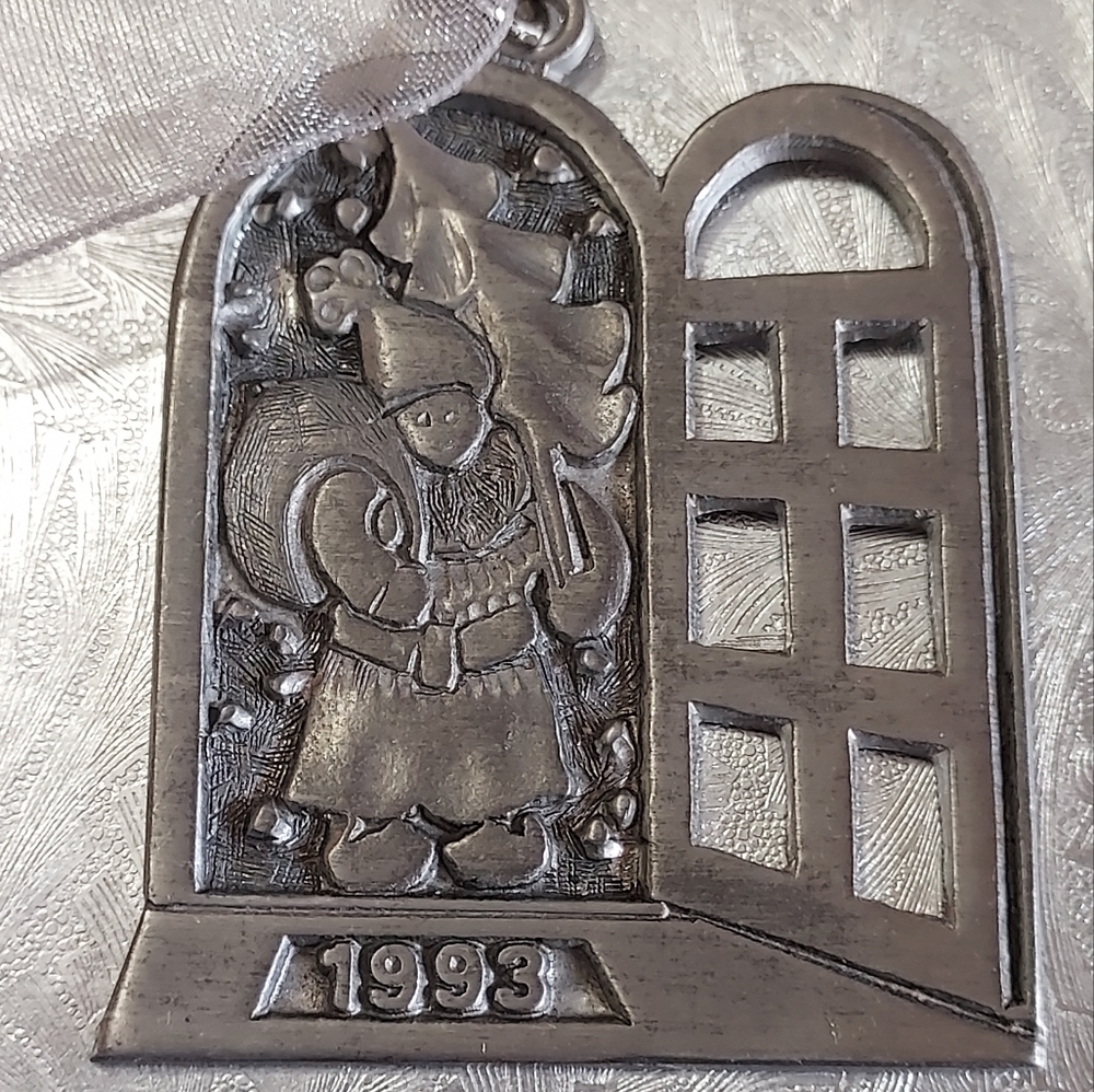 Pewter Ornament R. Tennesmed Sweden Dated 1993